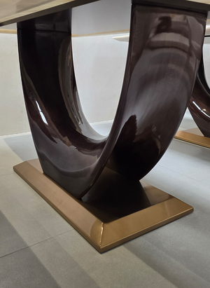 Onyx North Star Dining Table