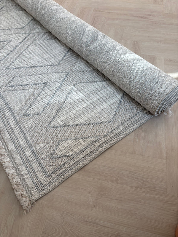 Lume Persian Rug