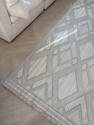 Lume Persian Rug