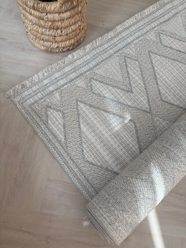 Lume Persian Rug