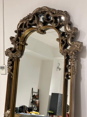 Rouge Mirror