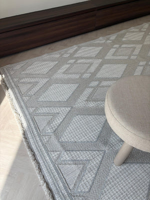 Lume Persian Rug