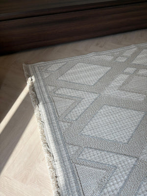 Lume Persian Rug