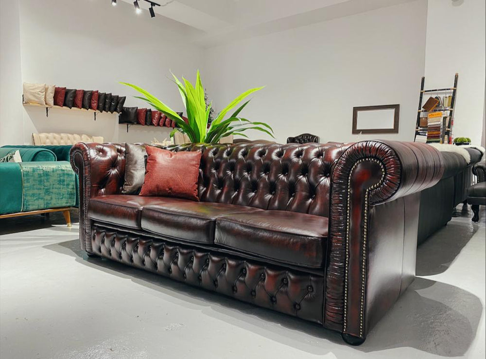 Wiltshire Chesterfield Vintage Three Seater Leather Sofa